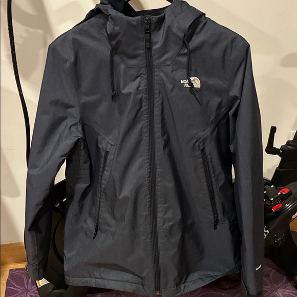 The North Face insulated jacket - Picture 1 of 8